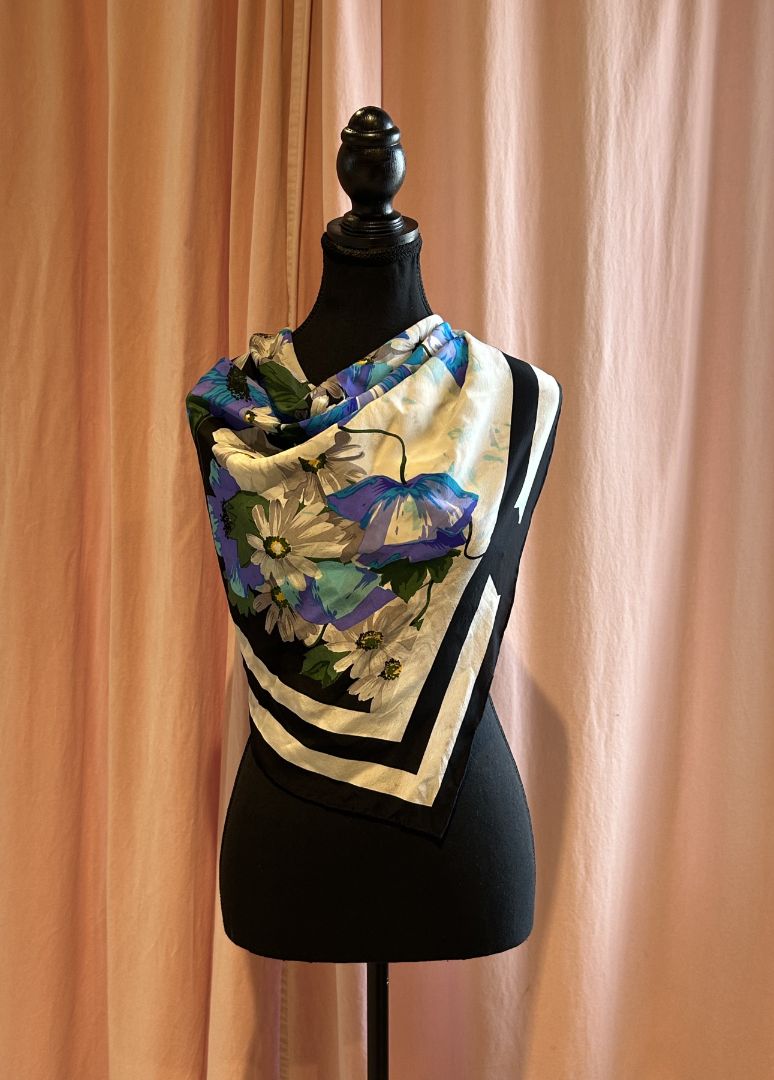 BLEU NOIR BLANC VINTAGE BILL BLASS scarf, TEL QUEL