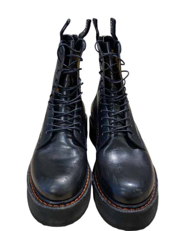 bottes noires R13, 37