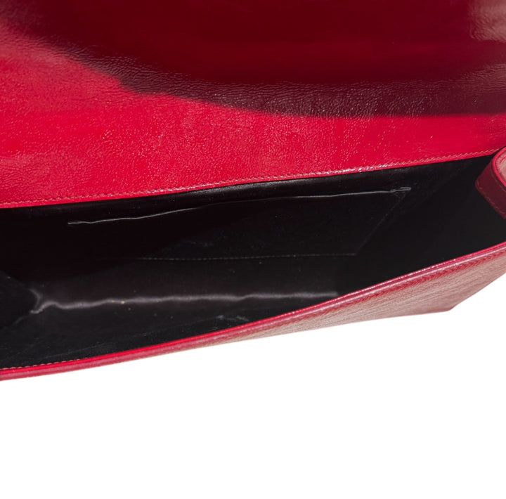 Rouge YVES SAINT LAURENT Sacs, BELLE DU JOUR CLUTCH