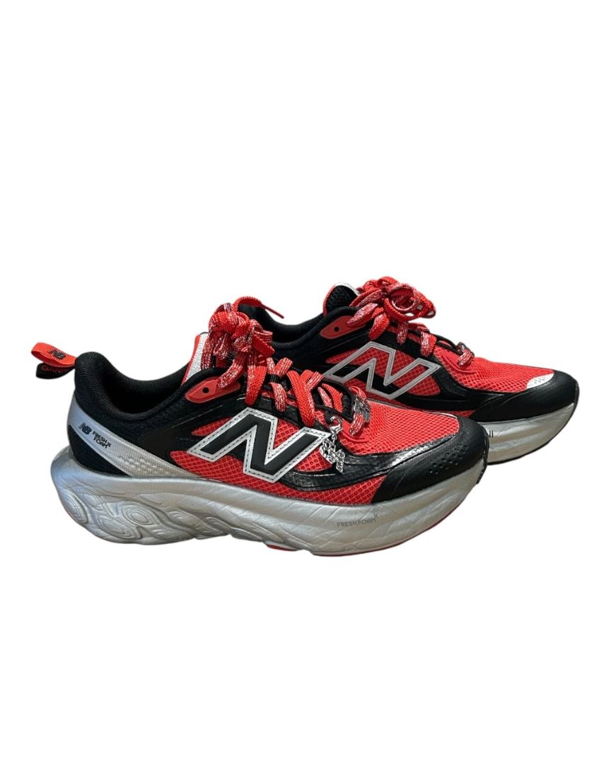 Noir, rouge, gris NEW BALANCE X GANNI Chaussures, 38.5