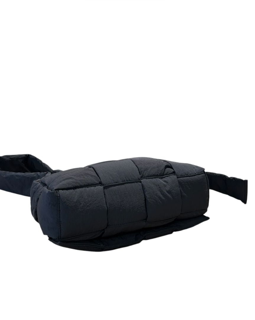Noir BOTTEGA VENETA Sacs, PADDED TECH CASSETTE UNISEX