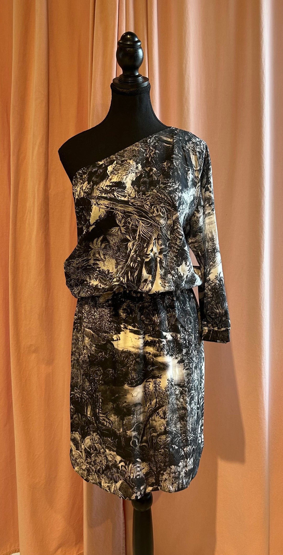 Blanc et noir CARVEN Robes, 36
