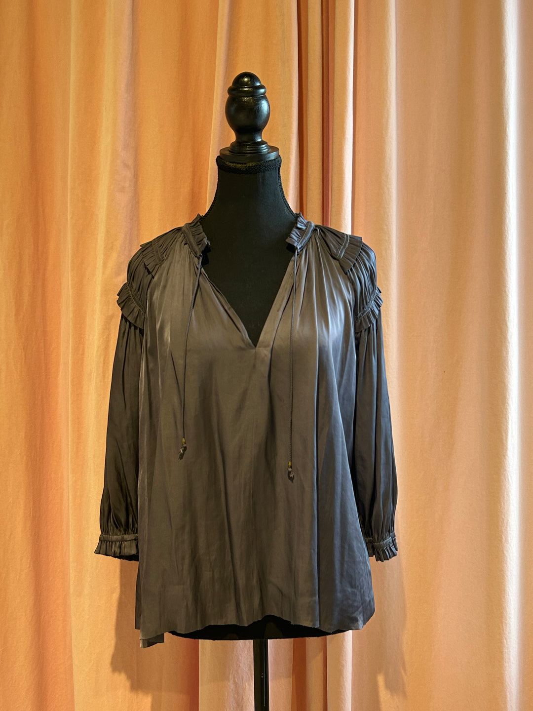 Gris ULLA JOHNSON Hauts, Petit