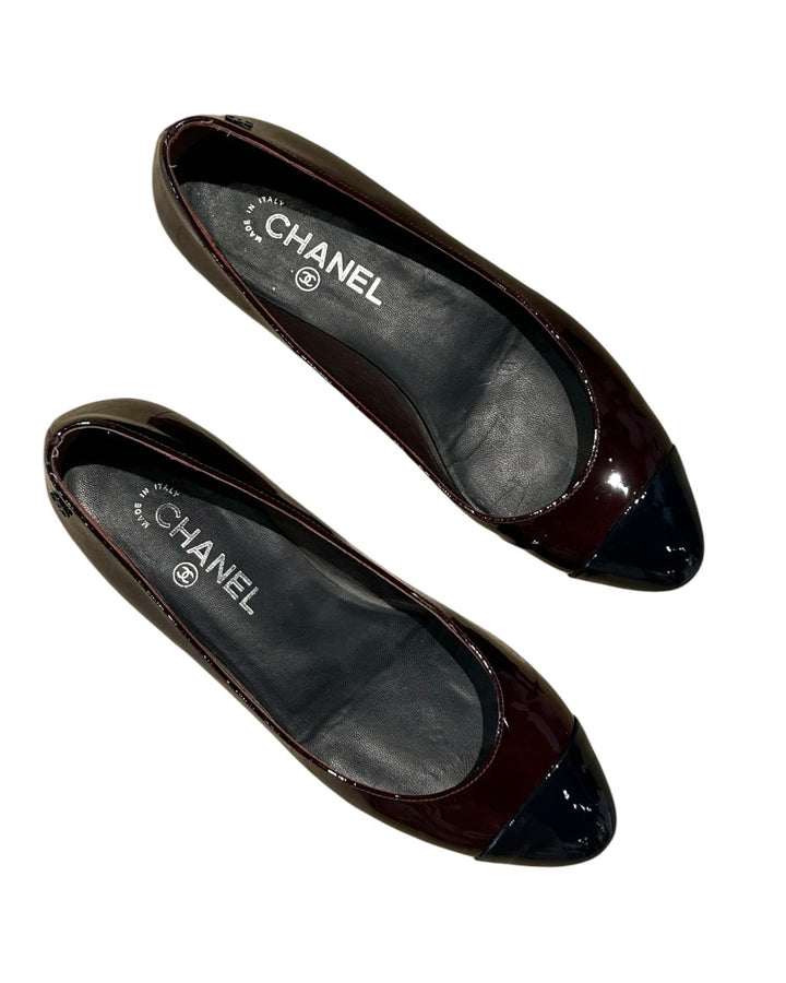 Aubergine et Noir CHANEL Chaussures, 40