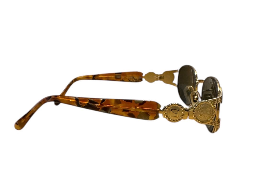 Or FENDI Lunettes de Soleil, INCLUDES CASE