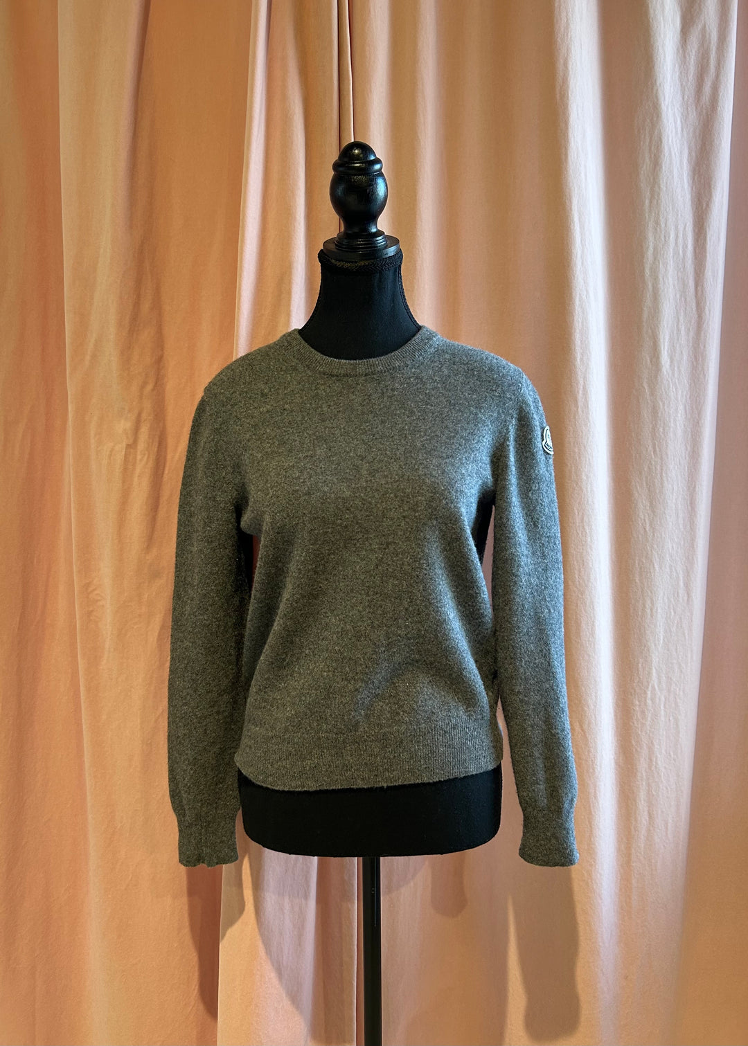 Gris MONCLER Tricots, Grand
