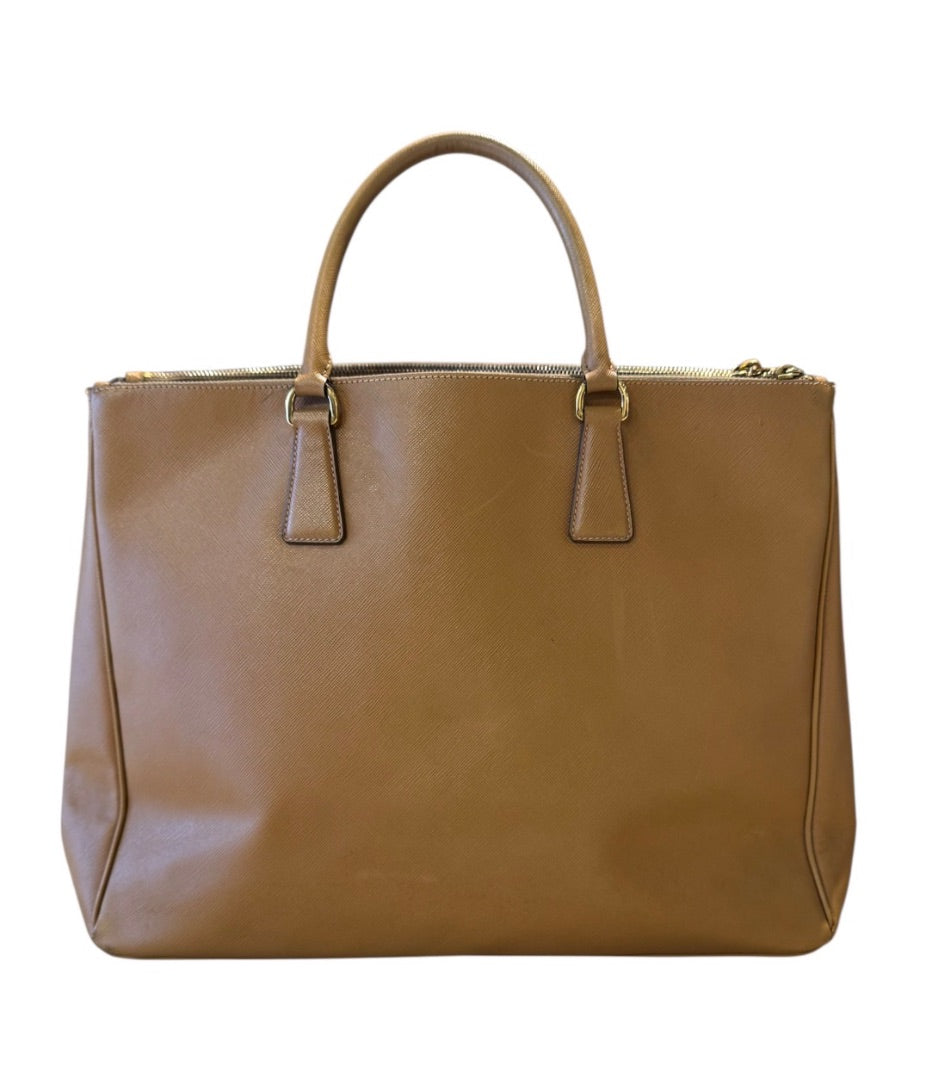 Beige PRADA Sacs, TOTE