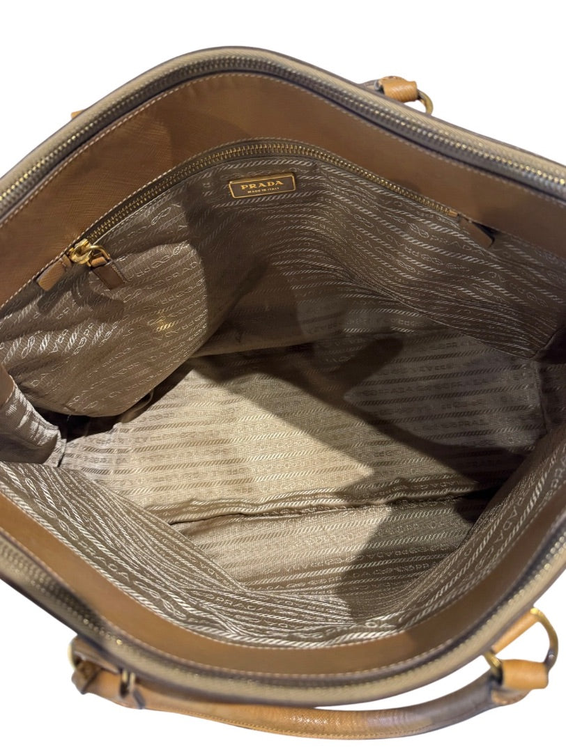 Beige PRADA Sacs, TOTE