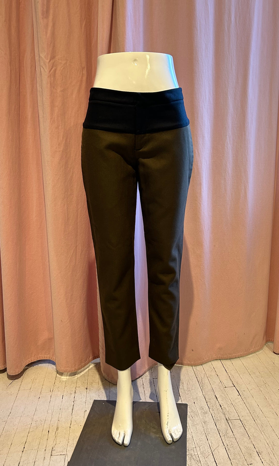 Noir et brun MARNI Pantalons, 40