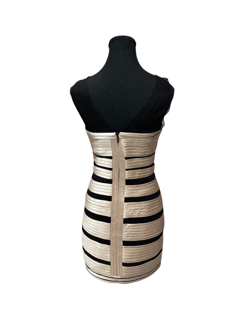 Peignoirs BCBG beige et noir, 4