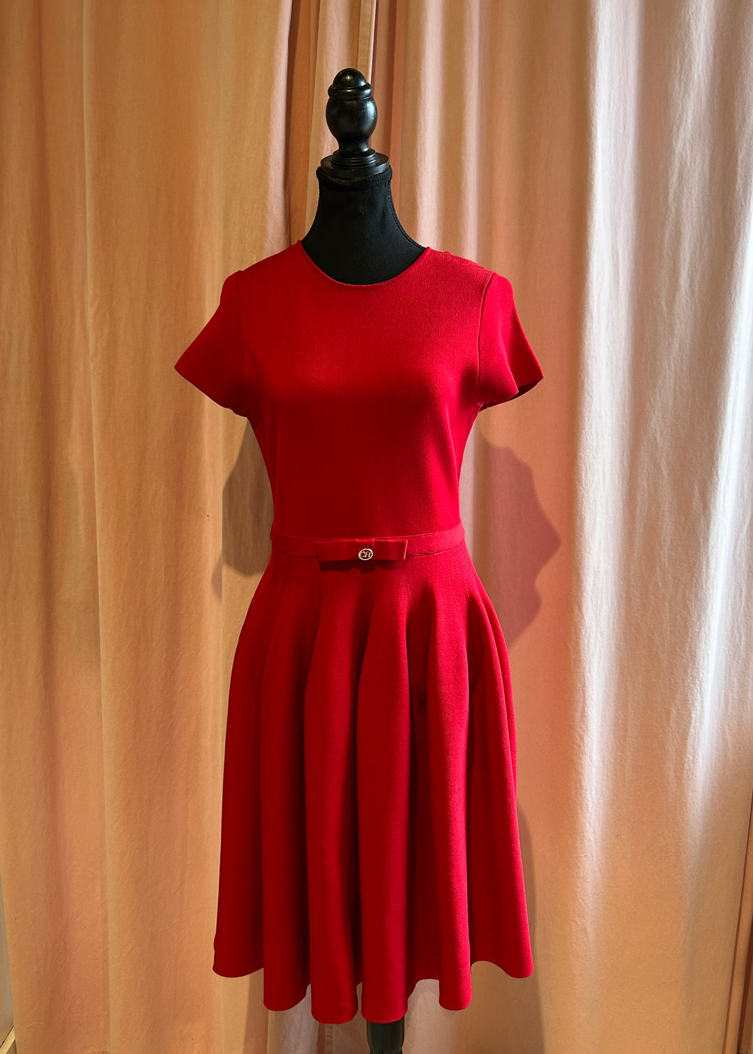 Rouge CAROLINA HERRERA Robes, Petit