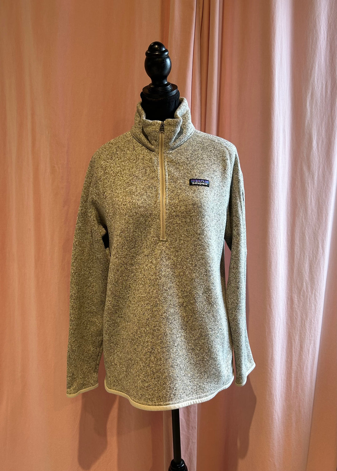 Beige PATAGONIA Tricots, Grand