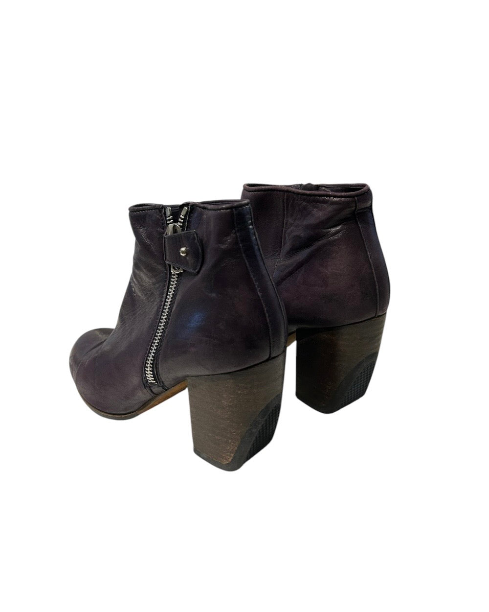 Violet DRIES VAN NOTEN Chaussures, 35.5