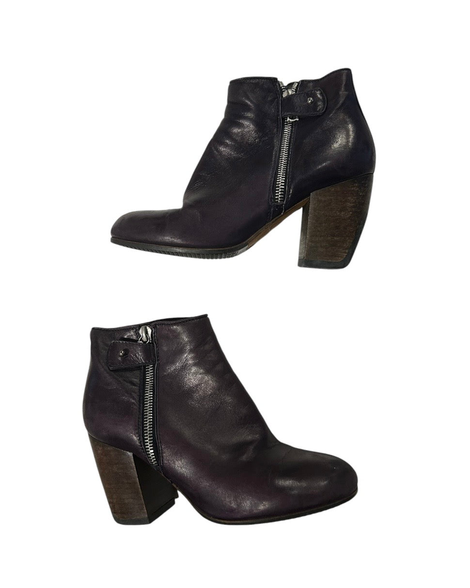 Violet DRIES VAN NOTEN Chaussures, 35.5
