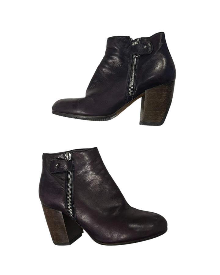Violet DRIES VAN NOTEN Chaussures, 35.5
