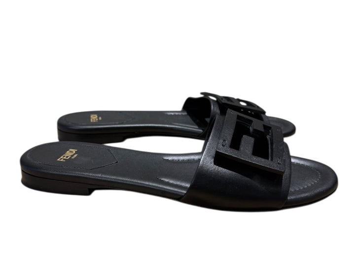 Noir FENDI sandals, 36