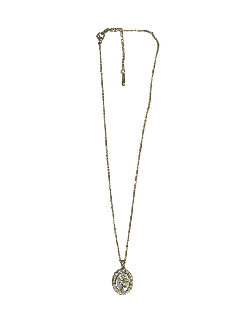 Collier SANS MARQUE