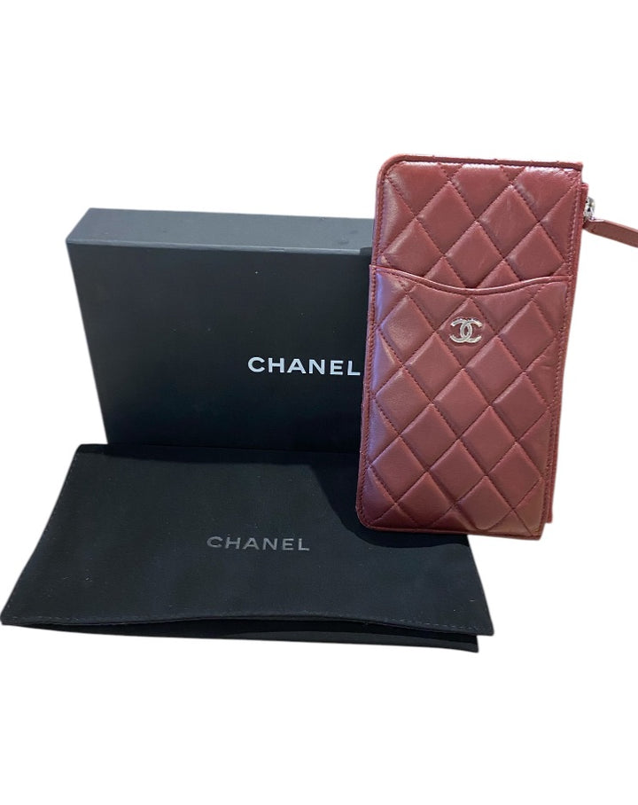 Bourgogne et Argent CHANEL portefeuilles