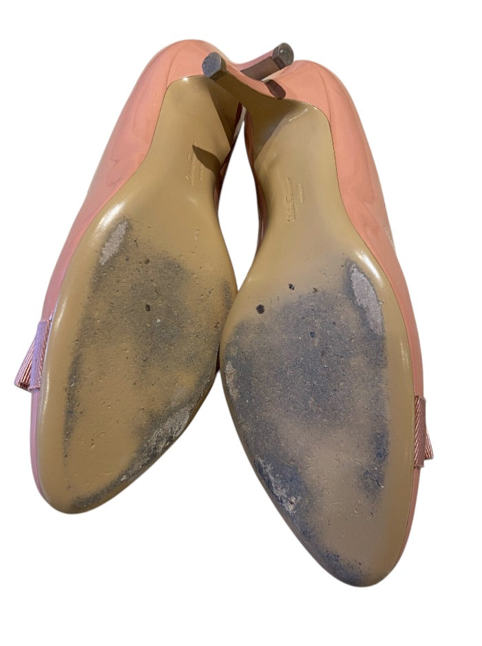 Rose SALVATORE FERRAGAMO pumps, 9