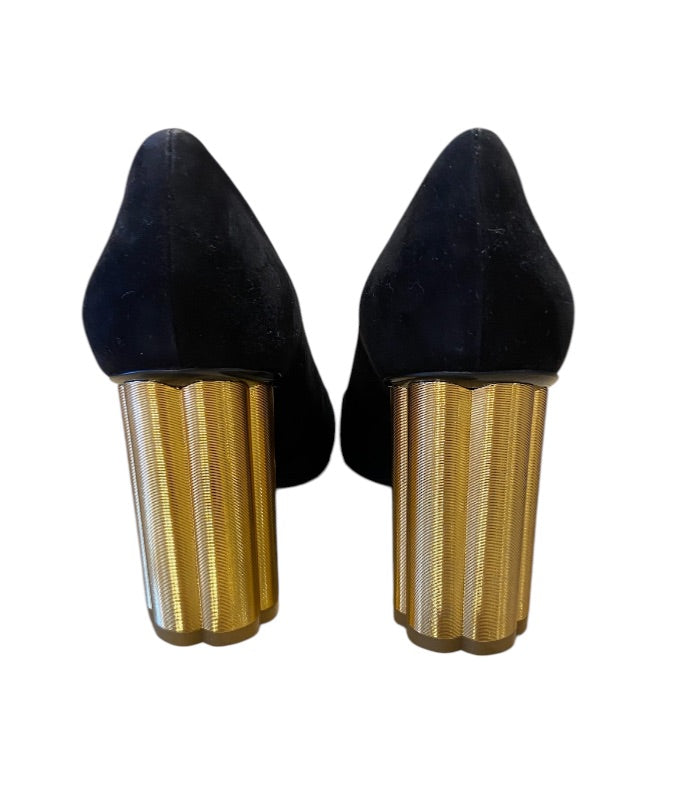 Noir et Or SALVATORE FERRAGAMO pumps, 8