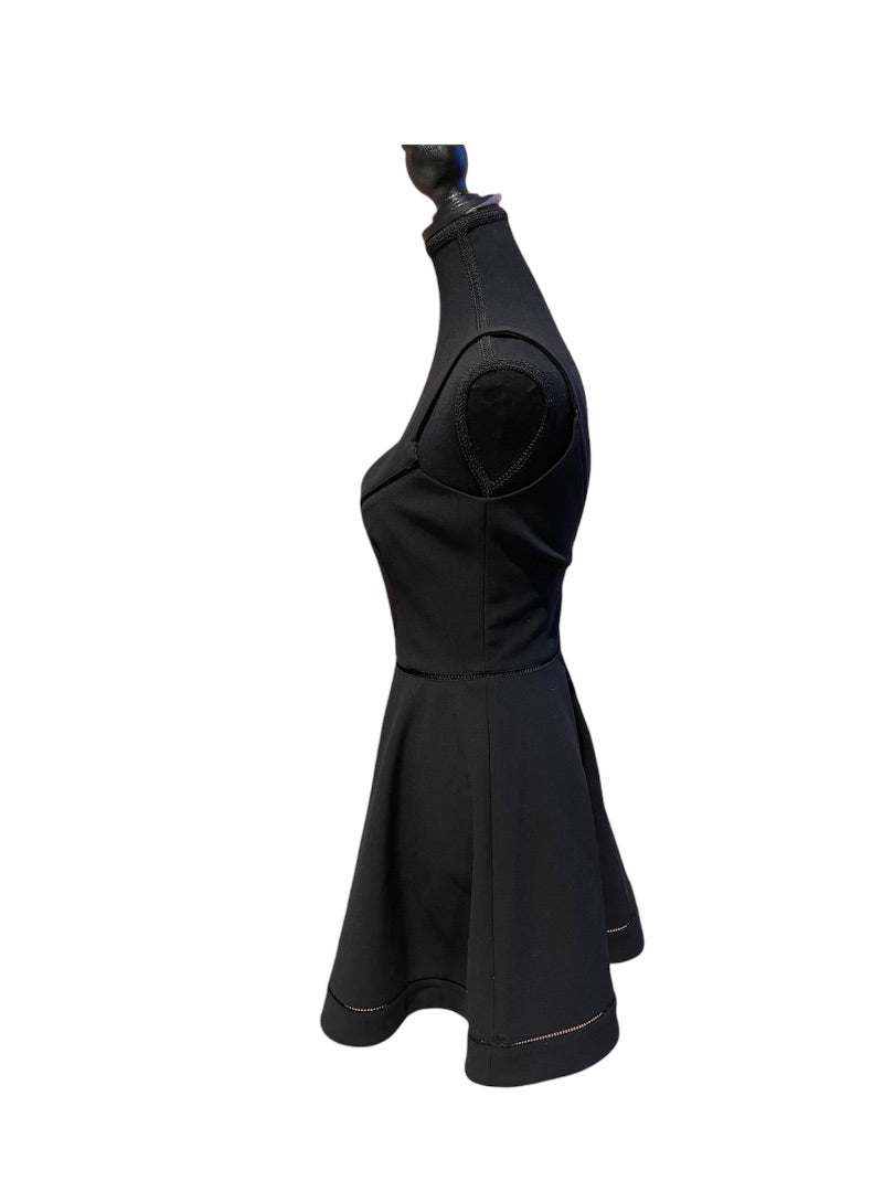 Robe noire ELIZABETH &amp; JAMES, 4