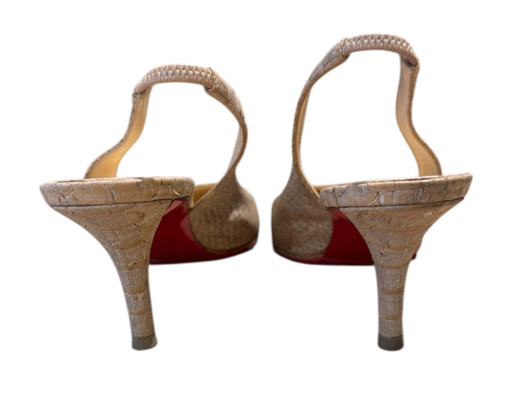 Beige CHRISTIAN LOUBOUTIN Chaussures, 37.5