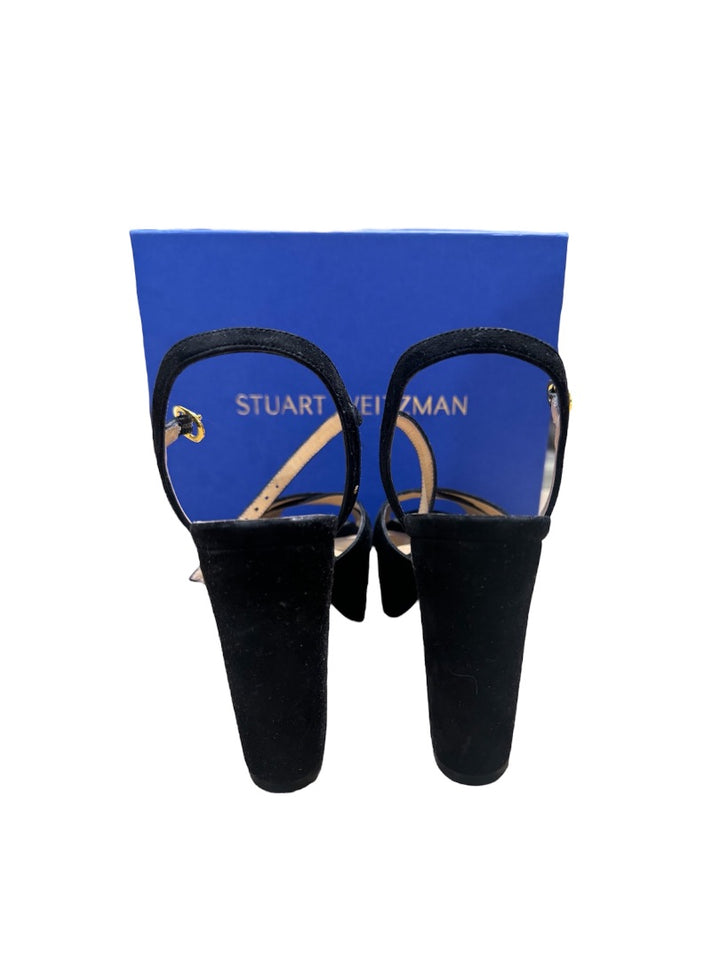 Chaussures noires, 7