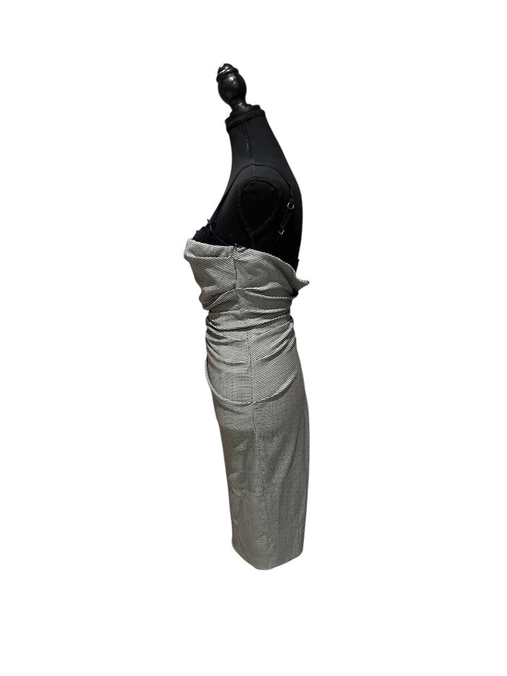 noir et blanc MOSCHINO CHEAP AND CHIC Peignoirs, 4