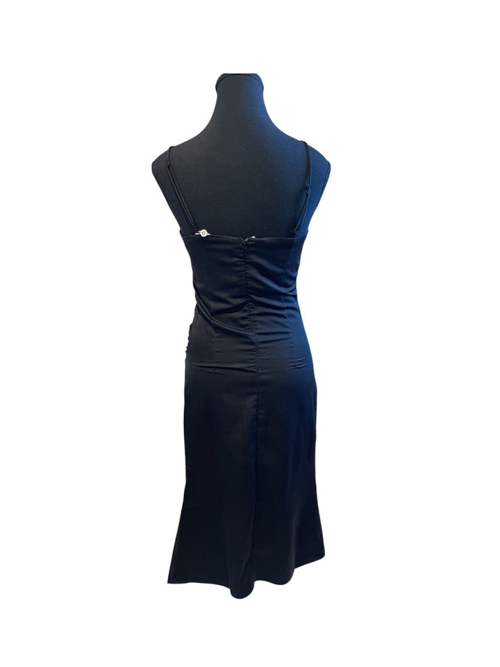 Noir  Robes, Tres Petit