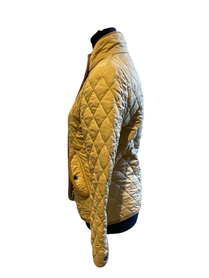 Moutarde AQUASCUTUM OF LONDON jackets, Moyen