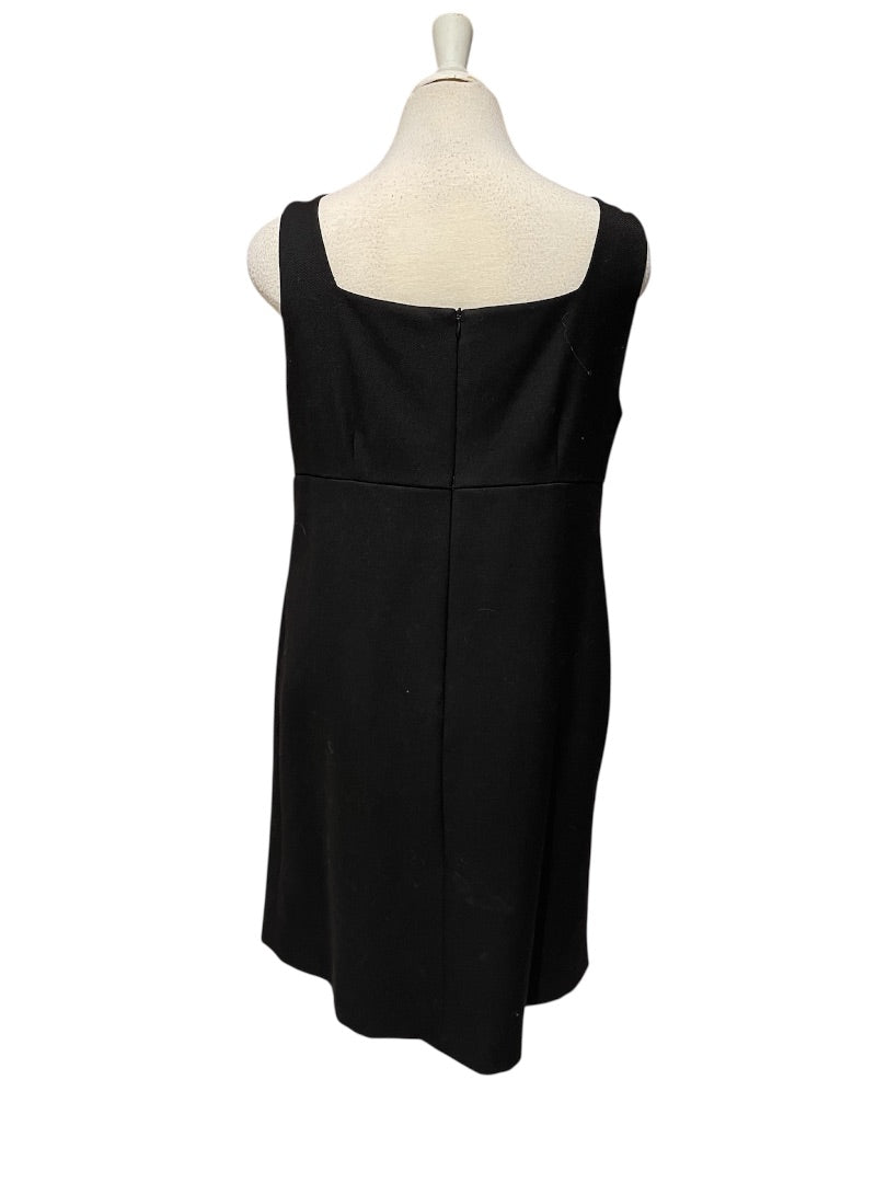 Noir RED VALENTINO Robes, 10