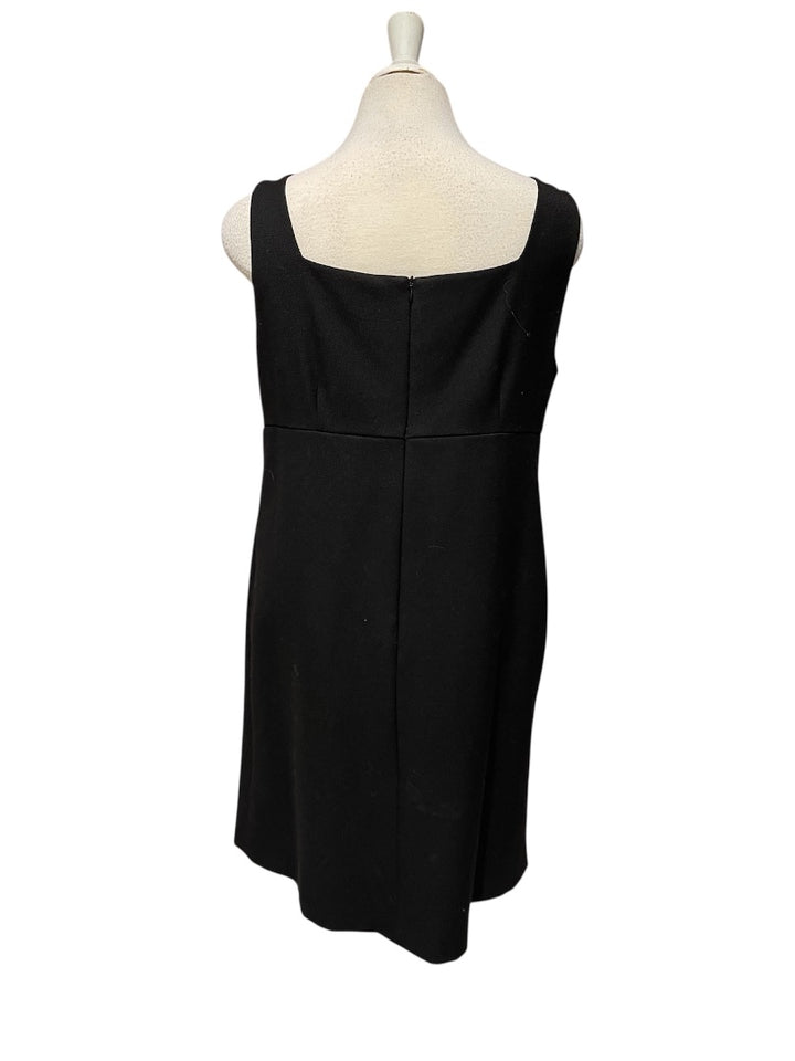 Noir RED VALENTINO Robes, 10