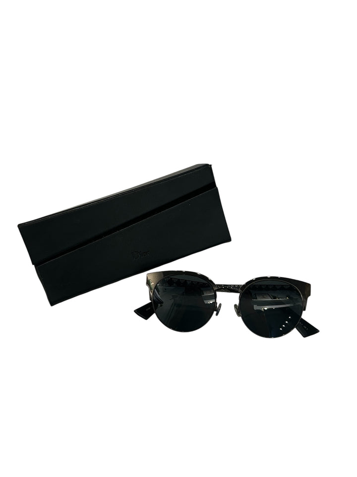 Gris et noir Dior Lunettes de Soleil, WITH CASE